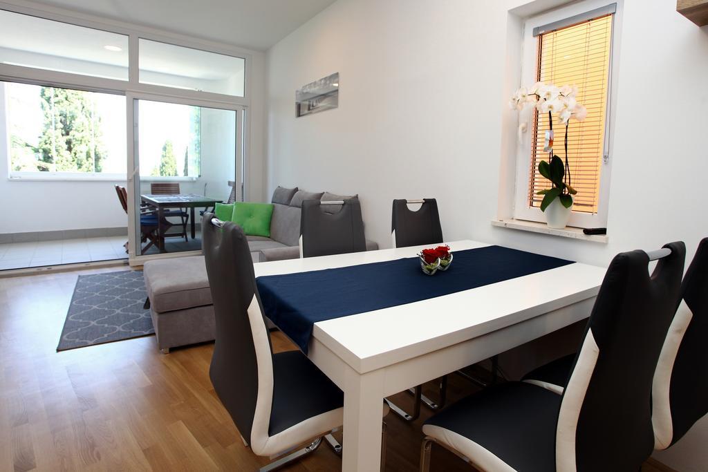 San Simon Sea View Apartment Ll Izola Eksteriør bilde