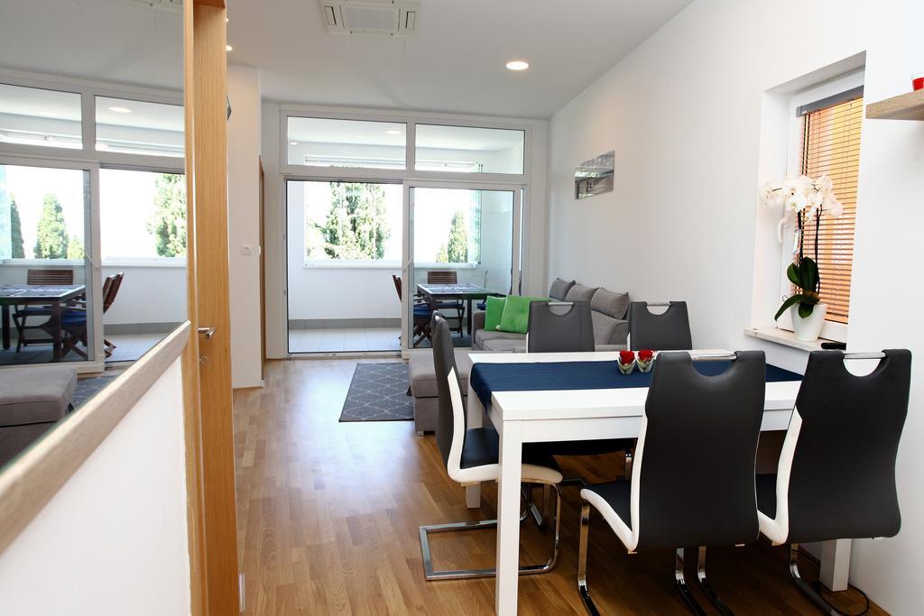 San Simon Sea View Apartment Ll Izola Eksteriør bilde